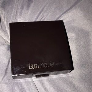 Laura Mercier Matte Radiance Baked Power
